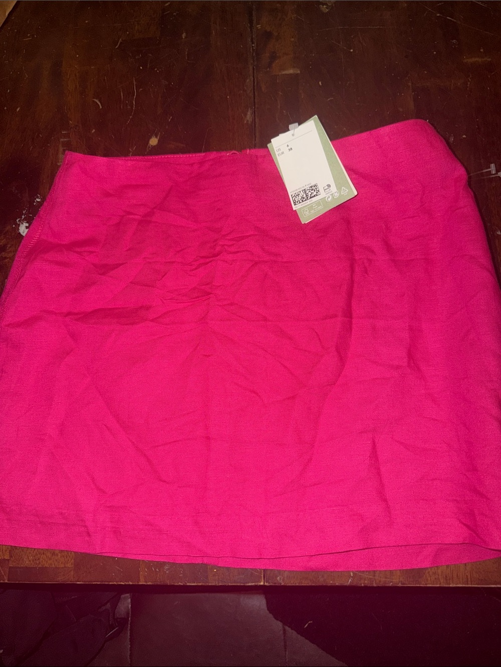 NWT Linen H&M Women's Hot Pink Mini Skirt - Classic Straight Silhouette